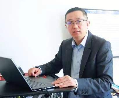 乐动网页版登录入口创新论坛第一千三百九十一讲：从团簇的结构优化、逆向设计到团簇组装的能带调控