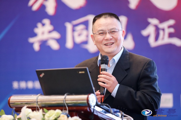 乐动网页版登录入口创新论坛第一千八百零八讲：精准合成导向的天然产物全合成：从基础研究到产业应用