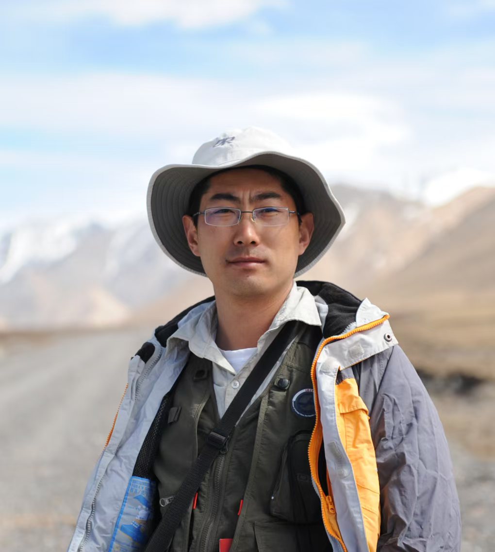 乐动网页版登录入口创新论坛第一千九百三十九讲：青藏高原东缘低起伏高原面多阶段多成因演化过程