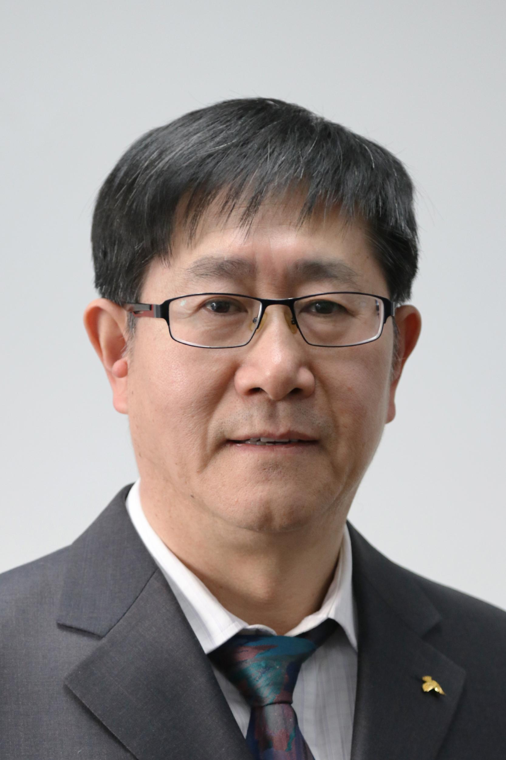 乐动网页版登录入口创新论坛第一千五百七十九讲：High-Dimensional Inference for Weak-Supervision with Feature-Dependent Label Noise