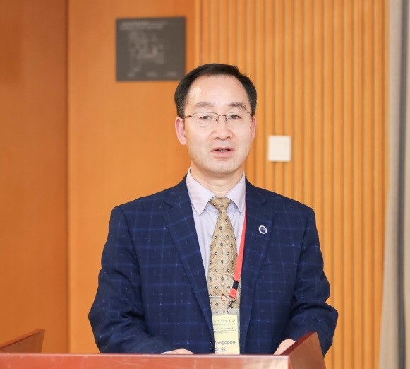 乐动网页版登录入口创新论坛第一千五百二十二讲：中生代重大地质事件与植被环境变化