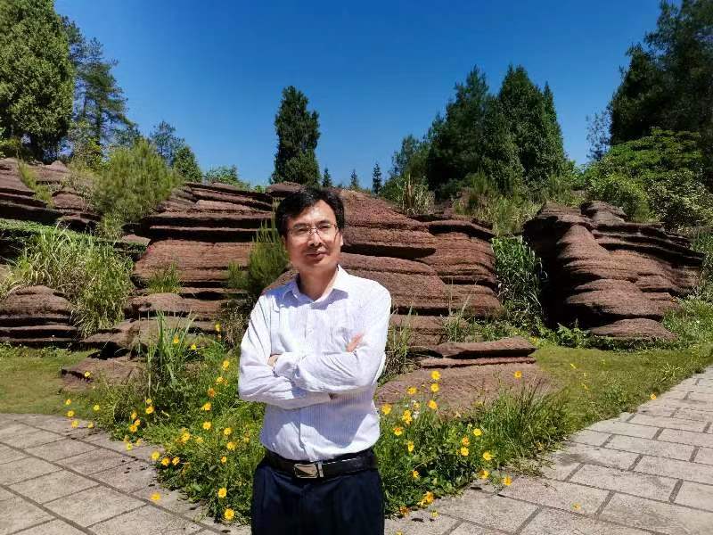 乐动网页版登录入口创新论坛第一千二百九十二讲暨120周年校庆年系列活动: 喀斯特关键带水文过程及其生态效应